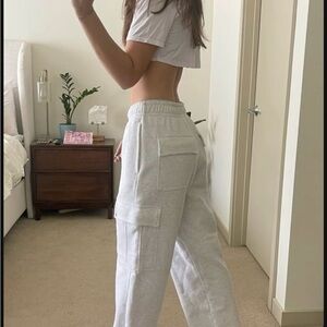GREY ARITZIA SWEATPANTS